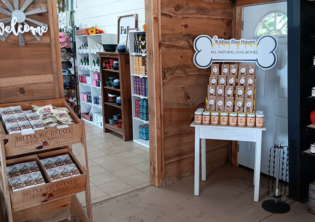 Justus-Orchard-Gift-Shop-1